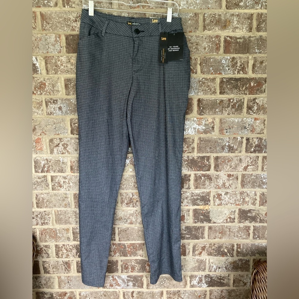Lee Relaxed Fit Mid-Rise Straight Leg Pant Women 6 Long Black Plaid Stretch NWT